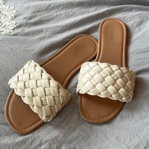 Faux-Leather Puffy Braided Sandals- worn once